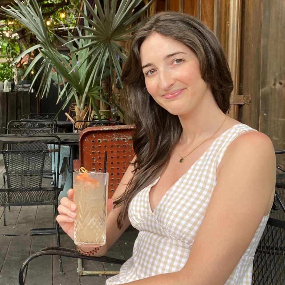 Meet your Posher, Courtney